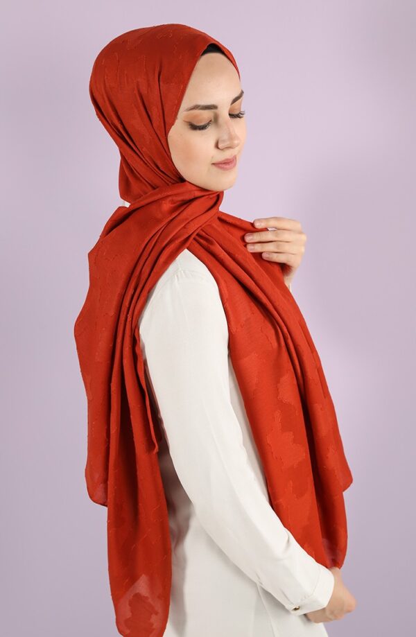 Hijab rojo ladrillo
